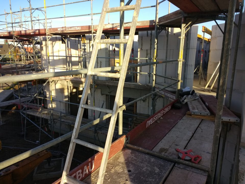Sonne auf dem Gerüst