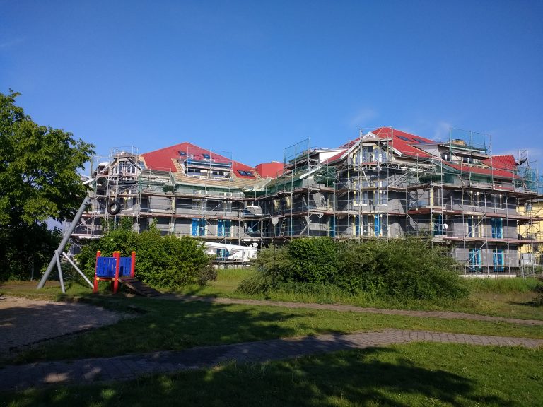 Das Dach wird gebaut
